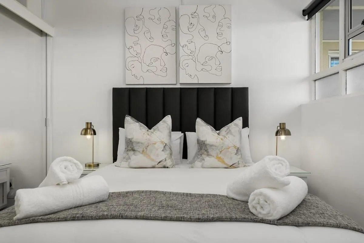 Mouille Point Seaview Apartment Cape Town
