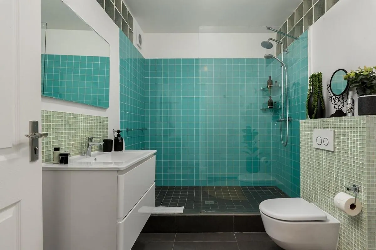 Mouille Point Seaview Apartment Cape Town