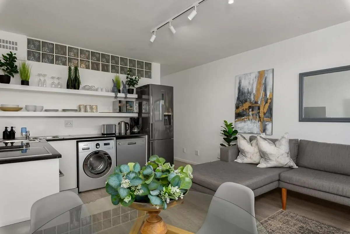Mouille Point Seaview Apartment Cape Town